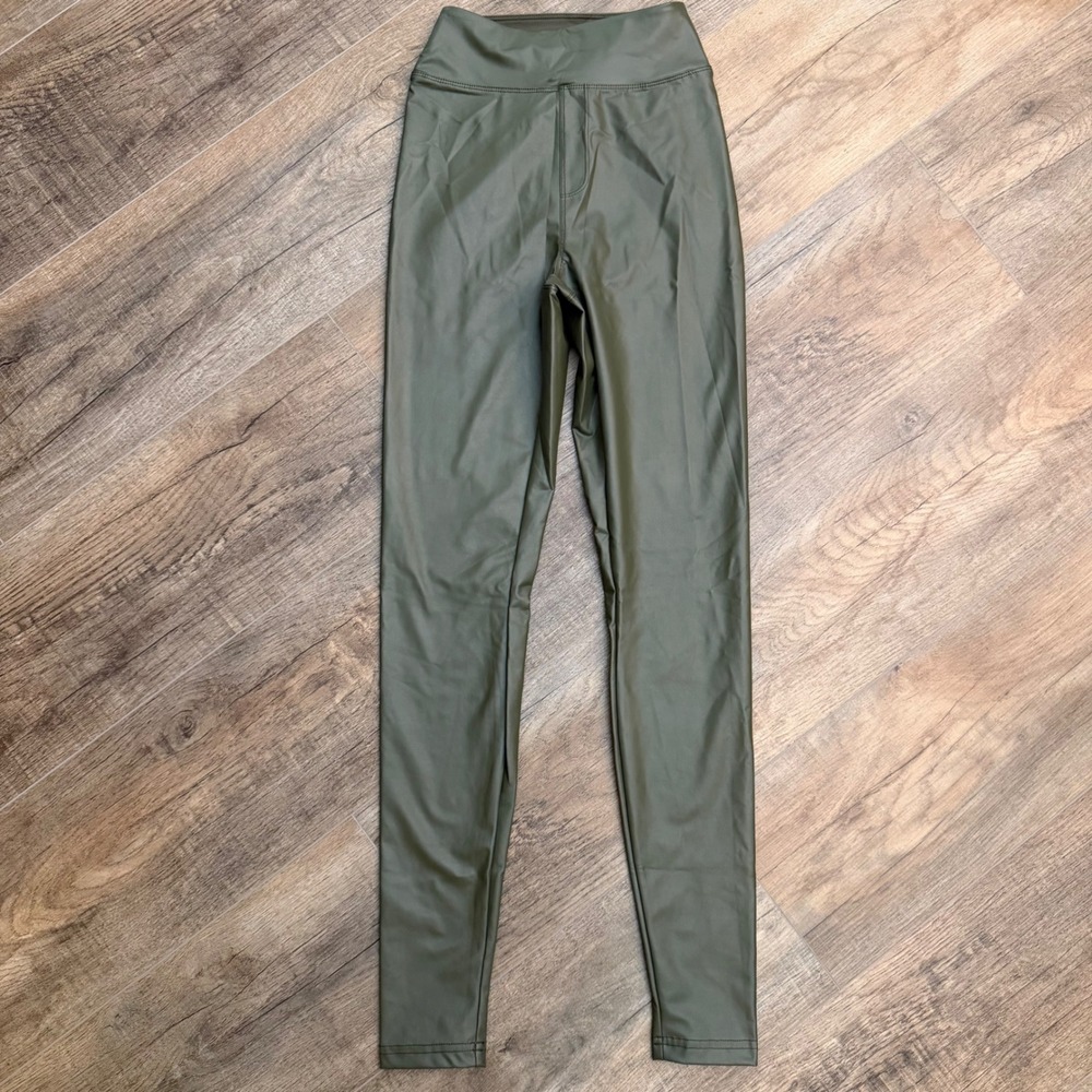 NEW OFFLINE by‎ Aerie Real Luxe Green Faux Leather High Rise Leggings Womens XS